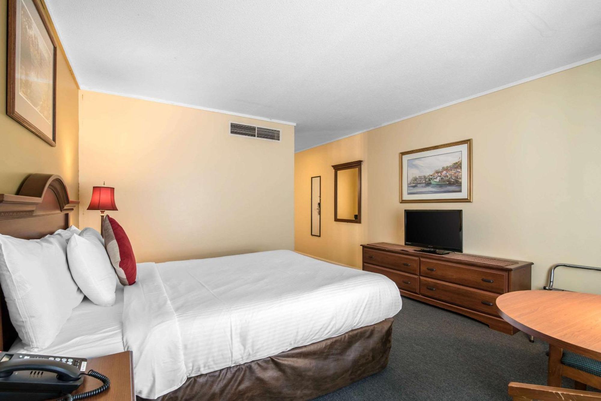 Tiltonlodge Inn & Suites Luaran gambar