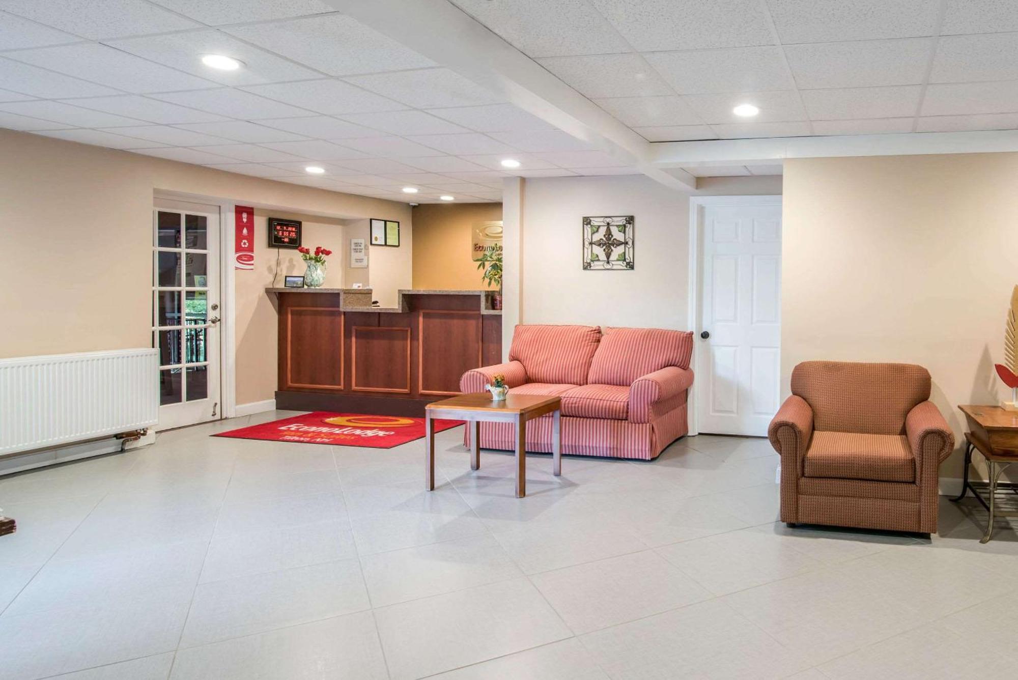 Tiltonlodge Inn & Suites Luaran gambar